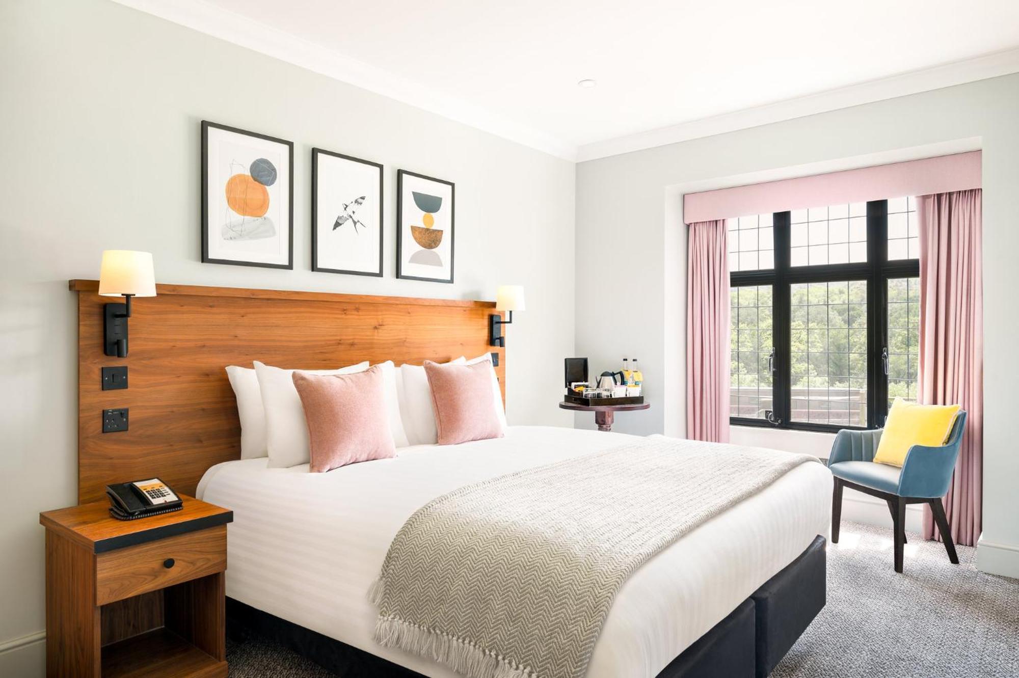 Voco Lythe Hill Hotel & Spa By Ihg Haslemere Exteriér fotografie